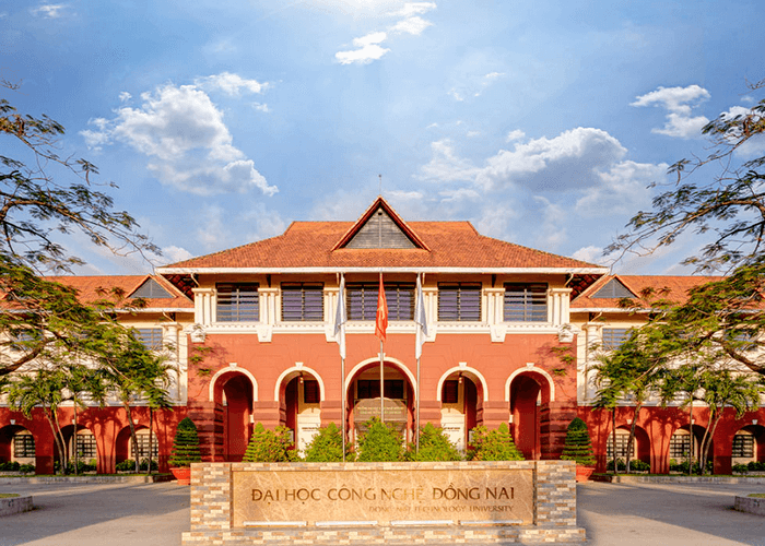 Trường Đại Học Công Nghệ Đồng Nai
