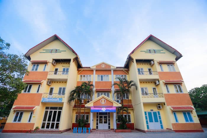 Trường Du Lịch - Đại Học Huế