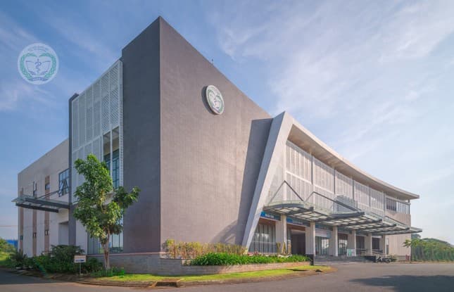 Trường Đại học Khoa học sức khỏe TPHCM